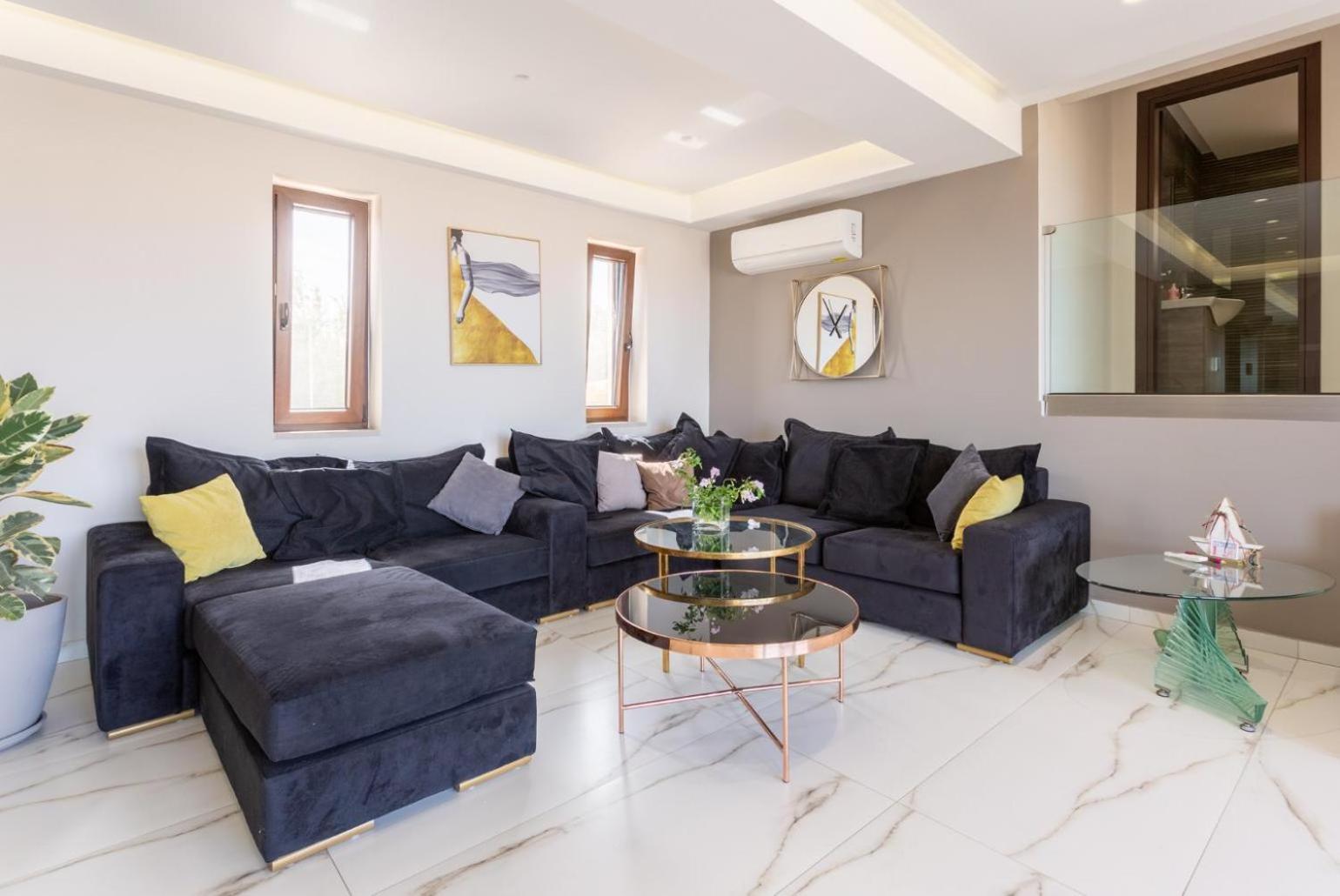Villa Lulla Beritiana ภายนอก รูปภาพ
